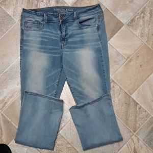 Women's American eagle jeans